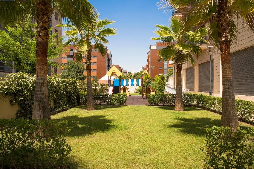 Photo of Buildings in Figares