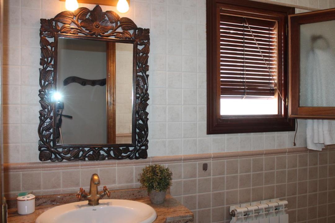 Photo of Bathroom in Capileira
