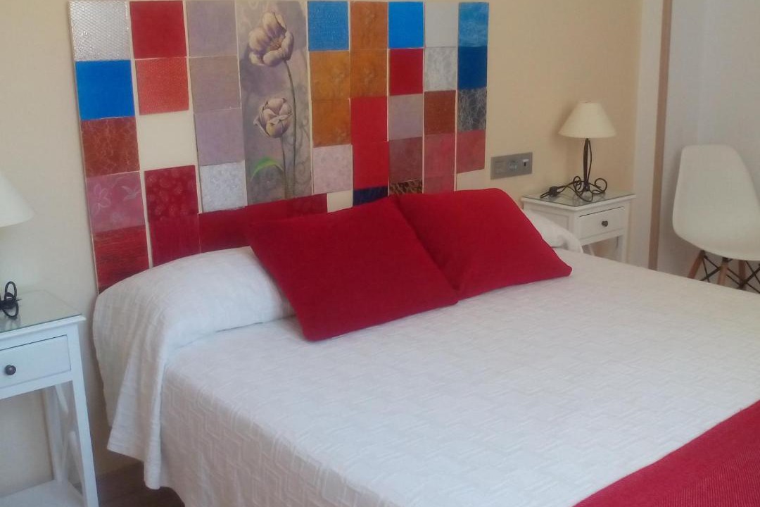 Photo of Bedroom in Figares