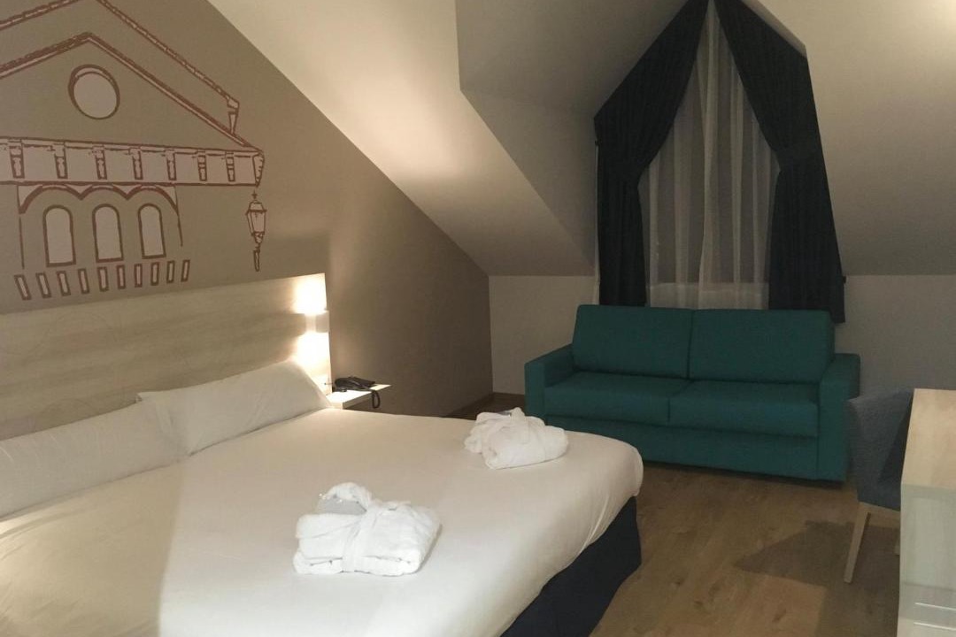 Photo of Bedroom in Los Banos