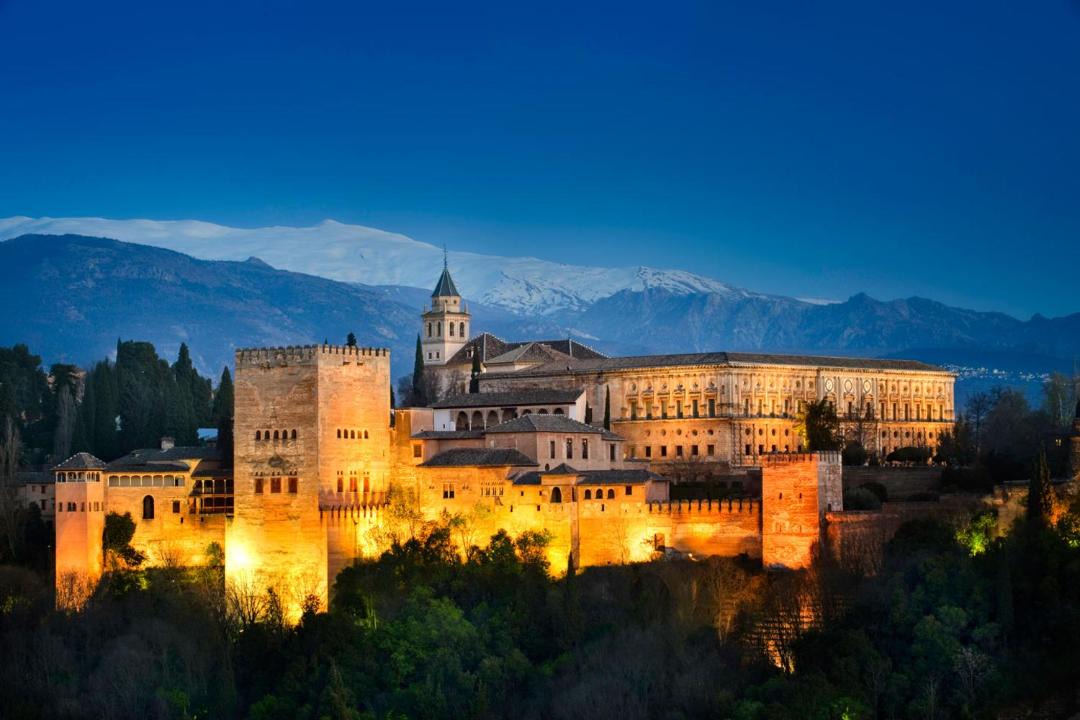 Photo of Buildings in Figares