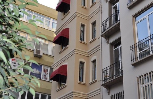 Gumussuyu Mahallesi Hotel | Hotel Away Suite
