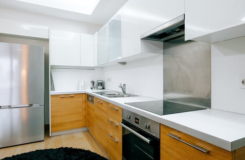 Atasehir Apartment | Sleek Residence with View 6 min to Brandium Mall